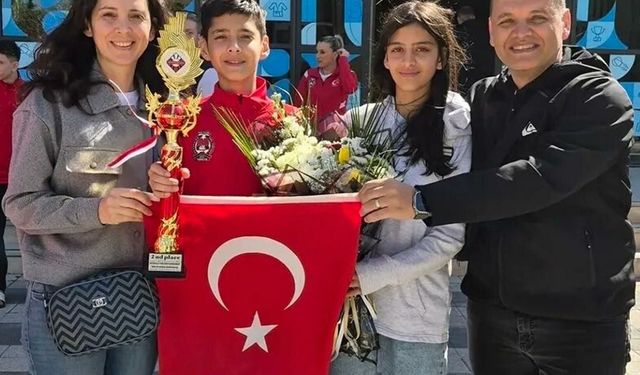 İzmirli Milli Karateci Görkem Uludoğan Dünya İkincisi Oldu