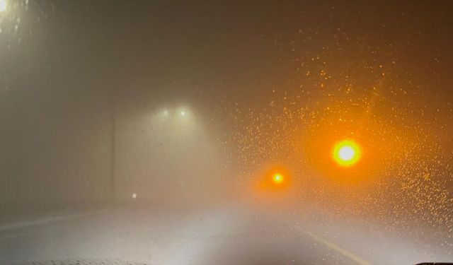 Kayseri-Erciyes yolunda yoğun sis etkili oldu