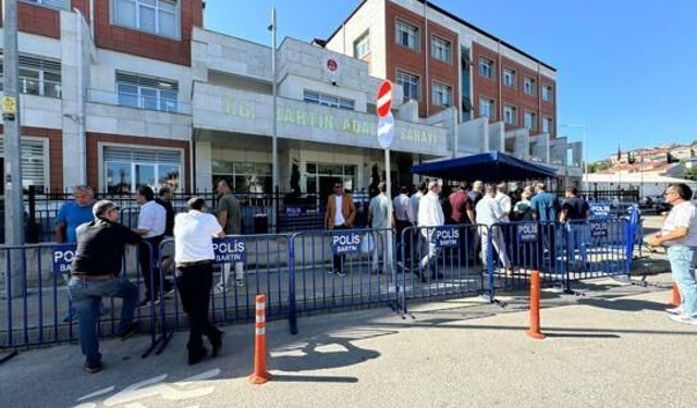 Kız çocuğuna 'cinsel istismar' soruşturmasında 33 tutuklama