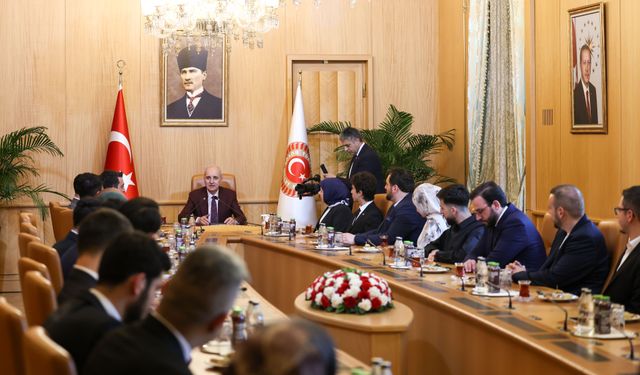Kurtulmuş, Diaspora Genç Temsilciler Buluşması’nda temsilcileri kabul etti