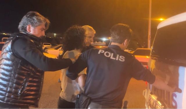 Sağlıkçılar Evde Rehin Kaldı, Polis Operasyonuyla Kurtarıldı