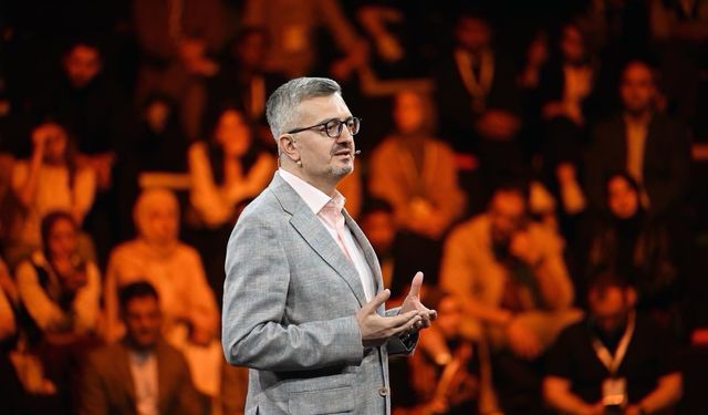 "Savaşlar teknolojiyi, teknoloji savaşları güçlendiriyor"