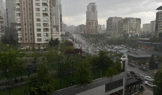 Başkentte Yağış Sonrası Sis Etkisi: Ankara’da Kartpostallık Görüntüler