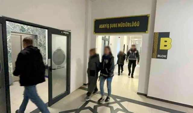 Adana’da film gibi hırsızlık: Eşarpla yüzlerini gizlediler, çaldıkları parayla alışveriş yaptılar