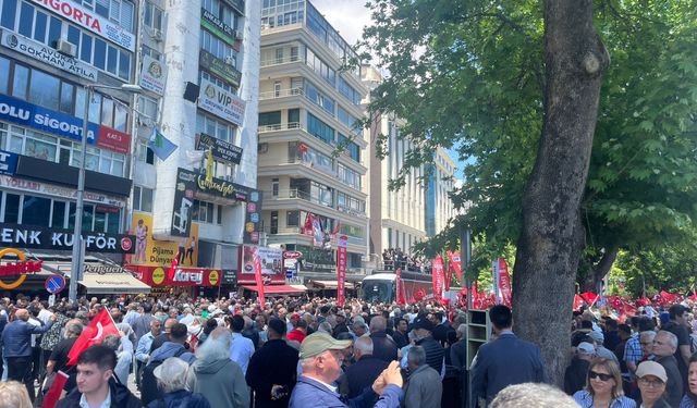 Güvenparkta binlerce kişi Özgür Özel’i bekliyor!