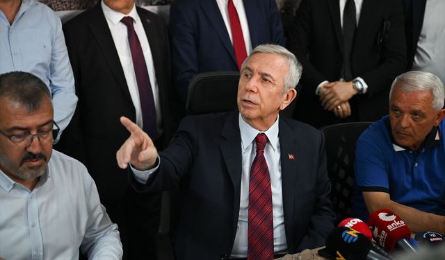 ABB Başkanı Yavaş, Mamak metrosu şantiyesini inceledi
