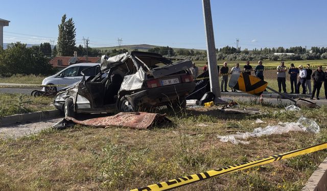 Kayseri'de feci kaza: 3 ölü, 5 yaralı!
