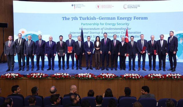Bakan Bayraktar: Güneş Enerjisi Yıl Sonunda Zirveye Çıkacak