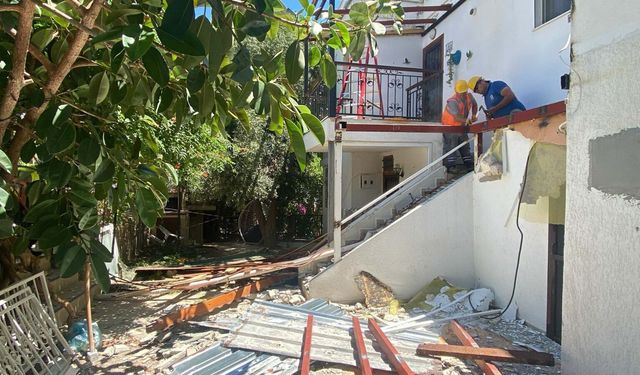 Bodrum'da 53 kaçak yapı yıkıldı