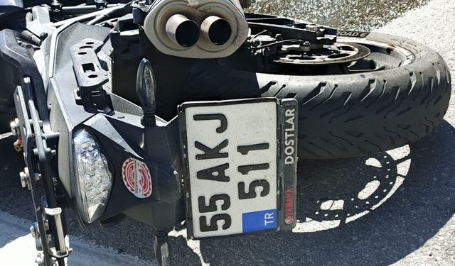 Samsun'da minibüsle çarpışan motosikletin sürücüsü öldü