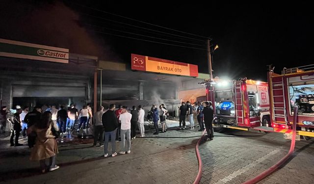 Yangında traktör kullanılamaz hale geldi