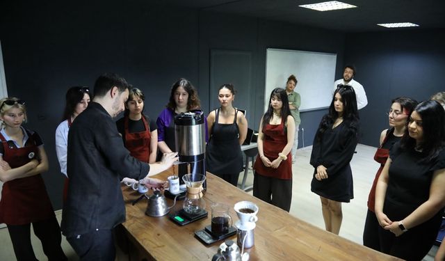 Çankaya'da Kadınlara Barista Eğitimiyle İstihdam Desteği