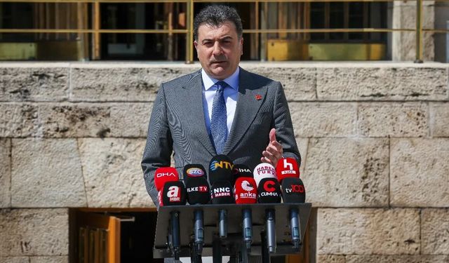 “PARTİ MECLİSİ DÜŞTÜ, KURULTAY YAPILMAK ZORUNDA”