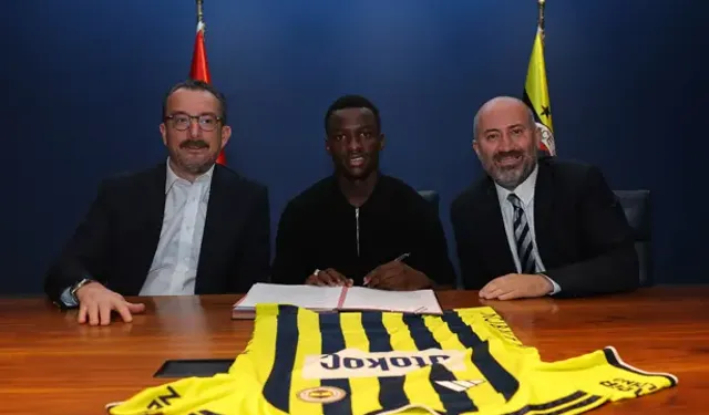 Afrika’nın Parlayan Yeteneği Amara Diouf Fenerbahçe’de