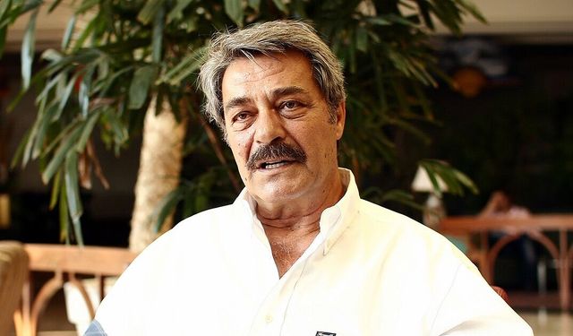 Kadir İnanır'ın Cenaze Töreninde 'Kenan Evren' Gerginliği!