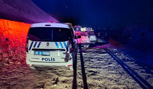 Adana'da Silahlı Saldırı: 1'i Kadın 3 Kişi Hayatını Kaybetti