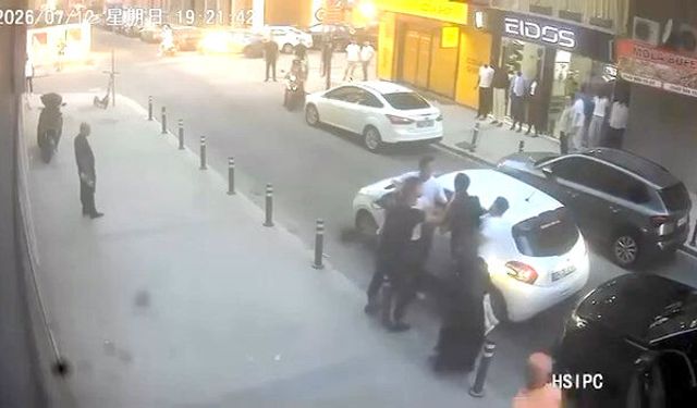 Avcılar'da yumruklu kavga