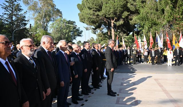Bakan Uraloğlu, Lefkoşa'da 20 Temmuz Törenine Katıldı