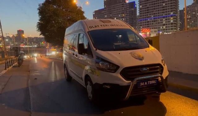 Beylikdüzü'nde denetim sırasında polis ile şüpheliler arasında arbede