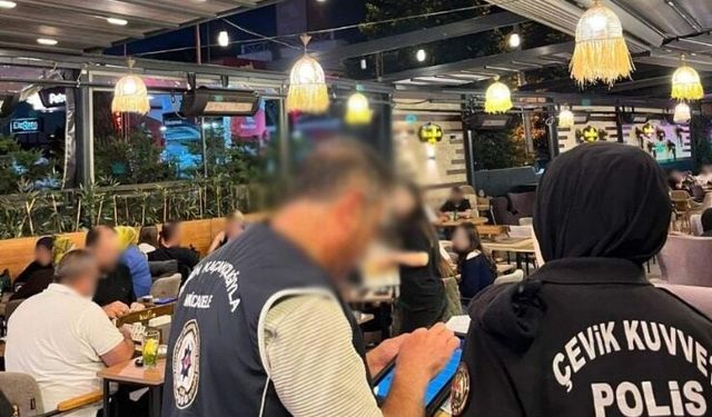 Bursa'da Göçmen Kaçakçılığı Operasyonu: 2 Organizatör Gözaltında, İşletmelere Ceza Yağdı