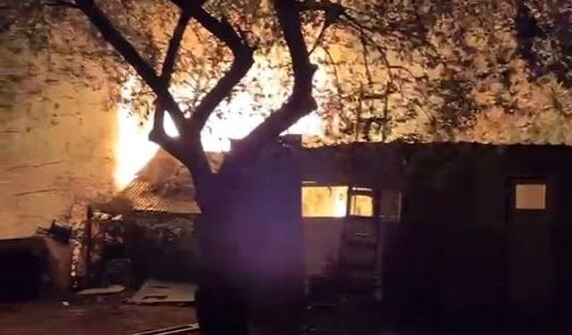 Bursa'da yangın: 1 kişi öldü