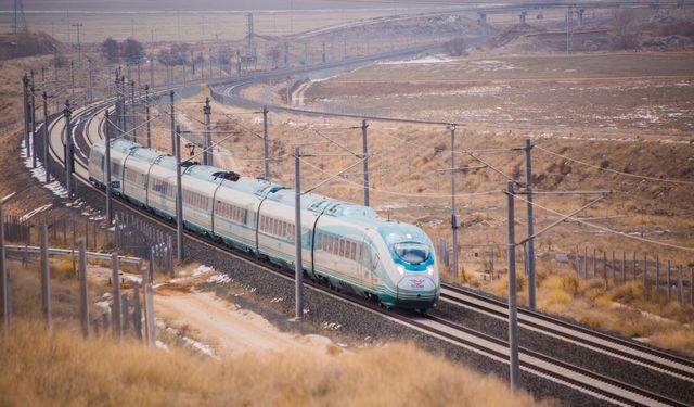 Eskişehir-İstanbul YHT Hattı 12 Yılda 62,9 Milyon Yolcu Taşıdı