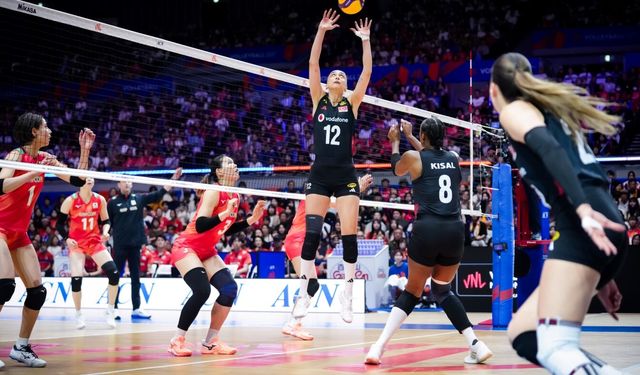 Filenin Sultanları Japonya'yı 3-1 mağlup etti! Türkiye üst üste 8. kez VNL finallerinde