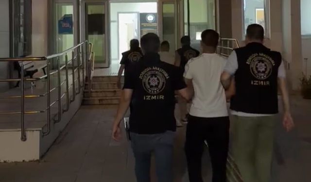 İzmir’de uyuşturucu operasyonu: 280 bin sentetik ecza ele geçirildi