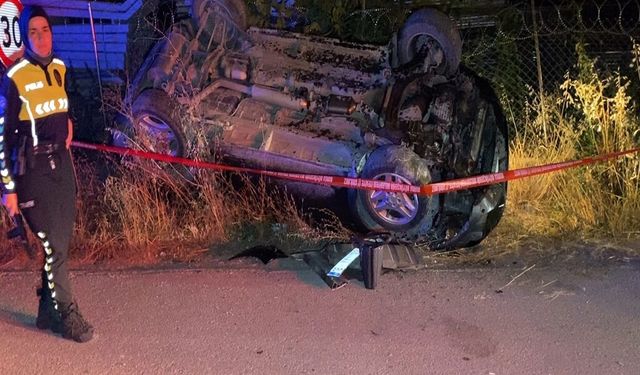 Otomobil takla attı, yardımına çevredekiler koştu!
