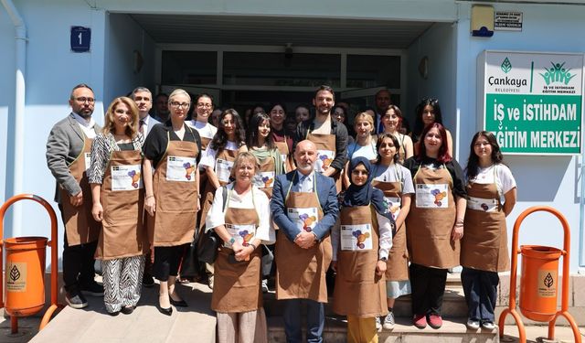 Çankaya'da kadınlara meslek kapısı: Barista eğitimini tamamlayan ilk grup mezun oldu