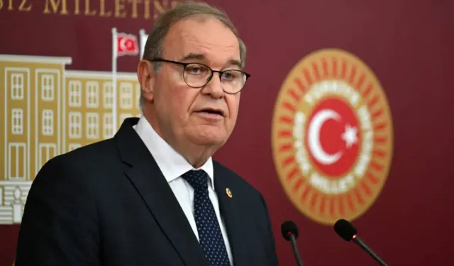 CHP'de yeni grup yönetimi belirlendi: Faik Öztrak Grup Başkanı seçildi