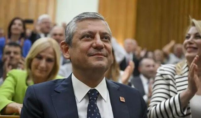 Özgür Özel YENİ Parti'nin Genel Başkanı Seçildi!