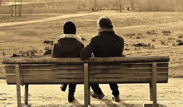 TÜİK açıkladı: Türkiye’de yaşam süresi uzadı! Kadınlar neden daha uzun yaşıyor?