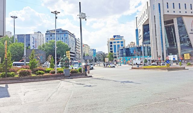 Başkent'te diplomasi trafiği, Kızılay’da sessizlik