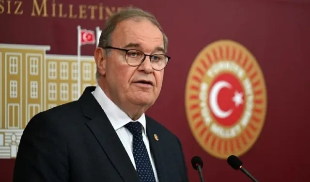 CHP’de grup yönetimi belirlendi: Toplantıya 25 milletvekili katıldı