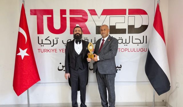 Akif Manaf'a "Yemen-Türkiye Dostluk ve Barış Ödülü"
