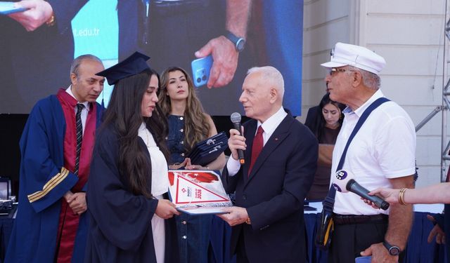 Önce hayat, sonra diplomasını verdi!