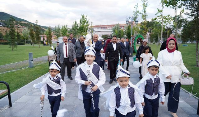 Kızılcahamam’da Geleneksel Sünnet Şöleni Coşkusu
