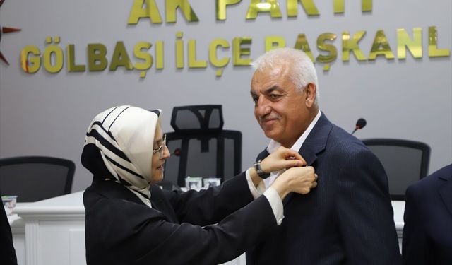 6 meclis üyesi CHP’den ayrılarak AK Parti’ye geçti