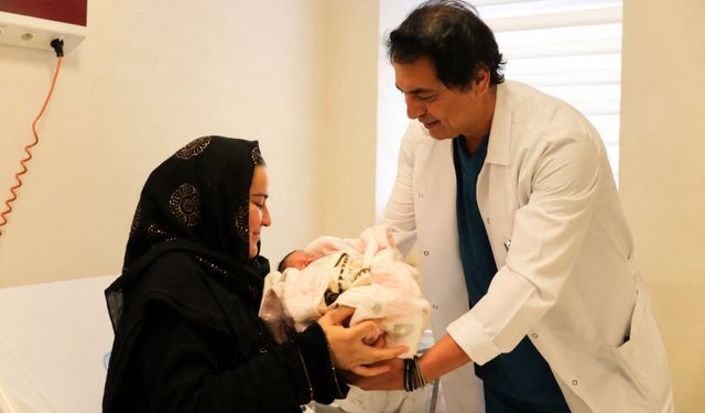 13 yıllık çocuk özlemi, özel tedaviyle son buldu