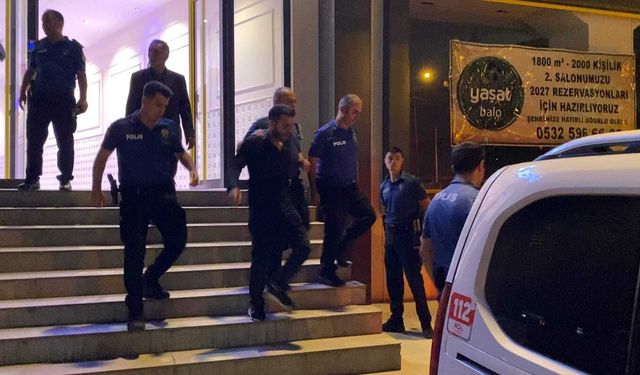 Bursa’da düğünde ‘oyun havası’ kavgası: 3 kişi bıçaklandı
