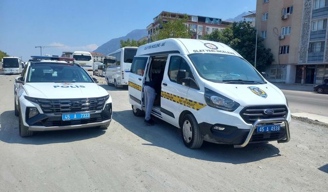 Manisa'da trafikte bıçaklı yol verme kavgası