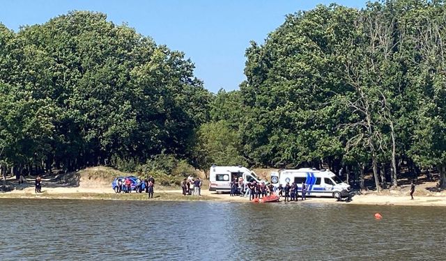 Tekirdağ’da gölde kaybolan 48 yaşındaki Ali Karakan’ın cansız bedenine ulaşıldı