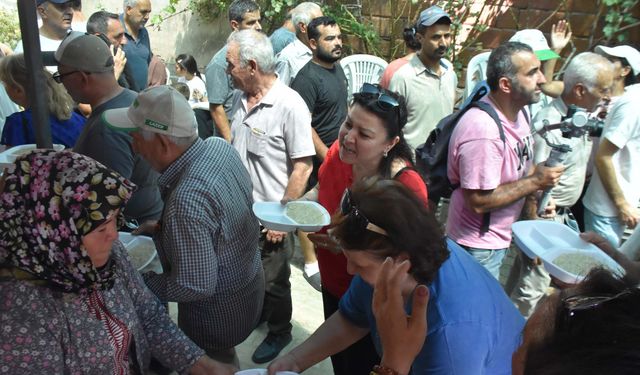 Torbalı’da Bardacık İnciri Festivali coşkusu! 15’inci kez düzenlendi