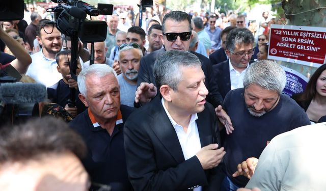 Özgür Özel'den Er Gazilerine Güvenpark'ta Destek Ziyareti