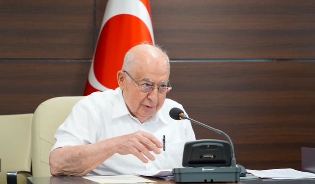 Tınaz Titiz: “Diplomanın yerini mikro-yetkinlikler almalı”