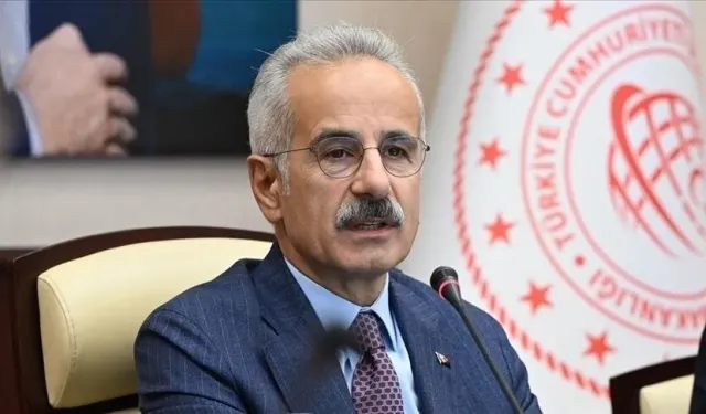 Bakan Uraloğlu'ndan Girne açıklarında alabora olan gemiye ilişkin açıklama