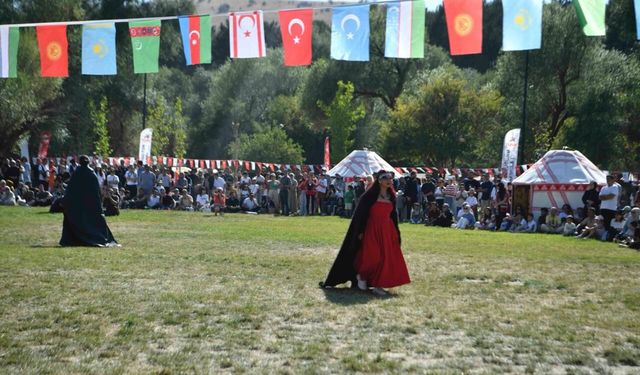 Türk Kültür Kampı’na 3 günde 80 bin ziyaretçi