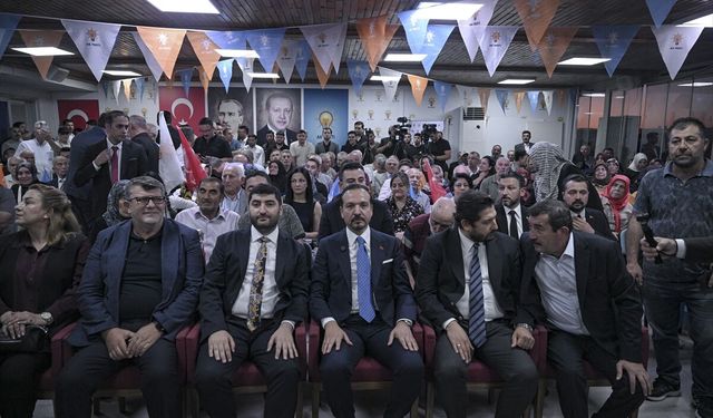 AK Parti Genel Başkan Yardımcısı Zorlu, partisinin Etimesgut İlçe Danışma Meclisi Toplantısı'nda konuştu