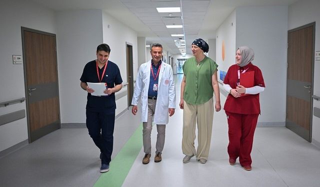 Etlik Şehir Hastanesi'nde Meme Kanserinde Yeni Yöntem!